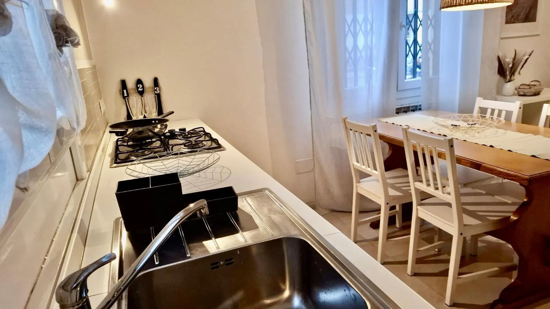 Apartment Near Hospital And University Modena