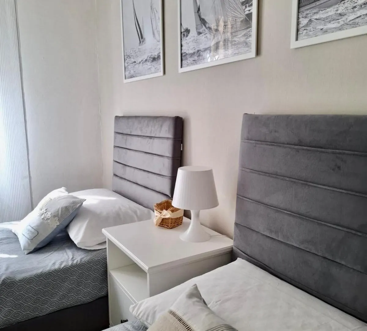 Apartment Near Hospital And University Modena Italien
